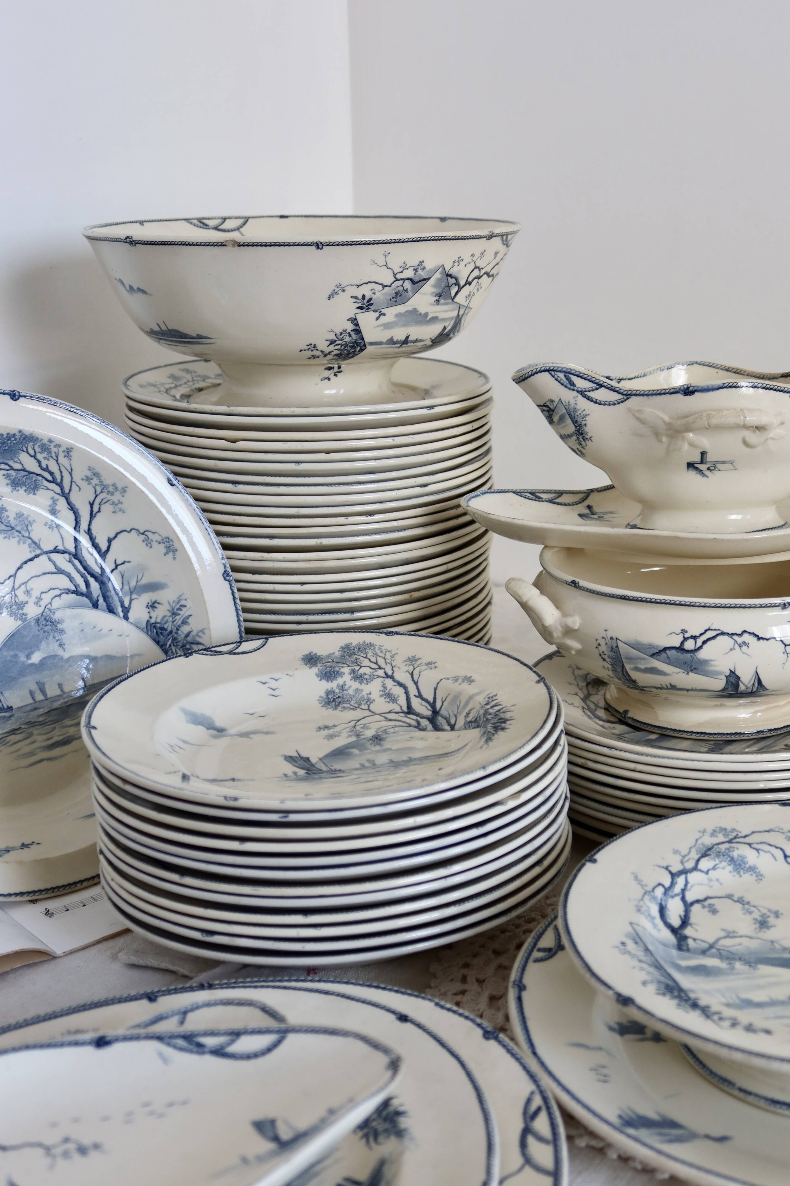 Table service 63 pieces Gien earthenware 19th century Marines model