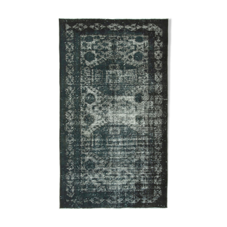 Hand-knotted contemporary oriental 1980s 158 cm x 276 cm black rug