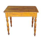 Farm table