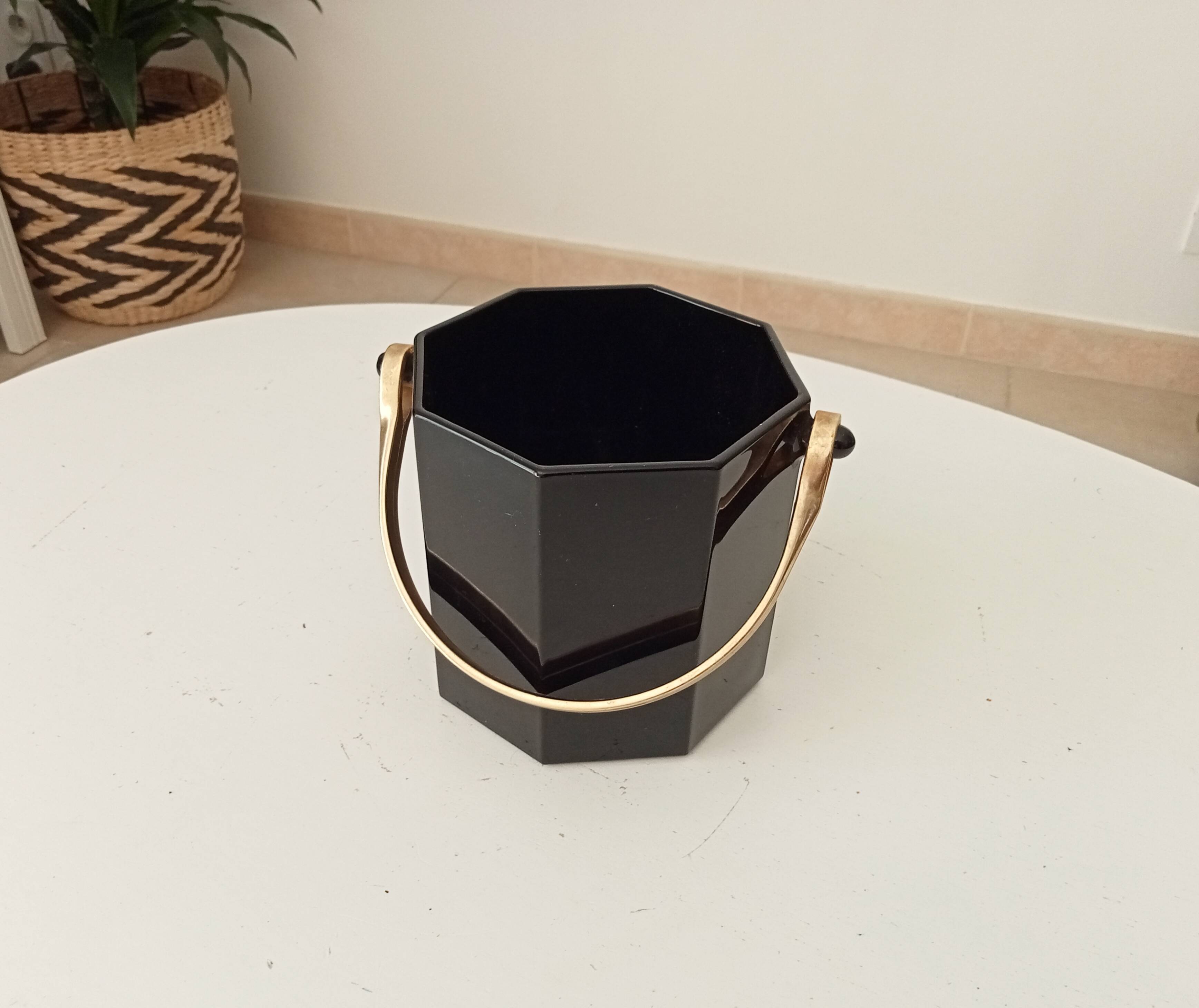 Art Deco ice bucket in black opaline and gilded brass