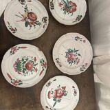 5 assiettes en faïence des Islettes, XVIIIᵉ siècle