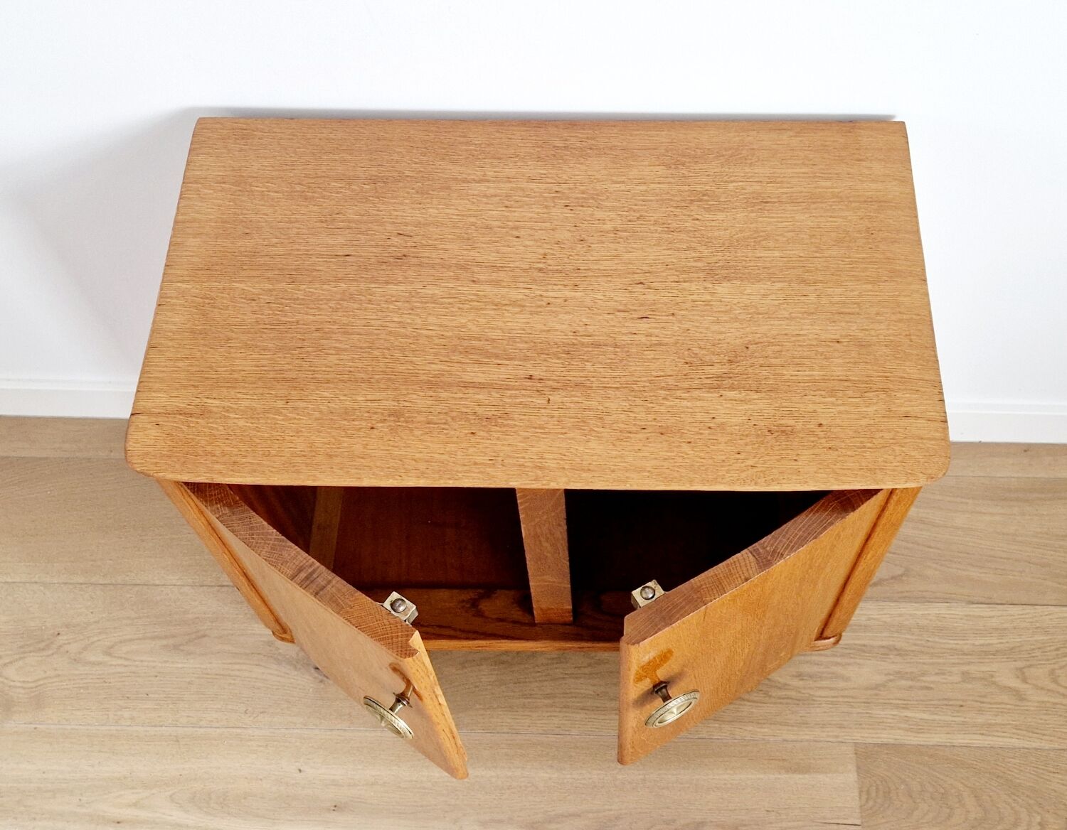 Low sideboard 2 doors art deco oak