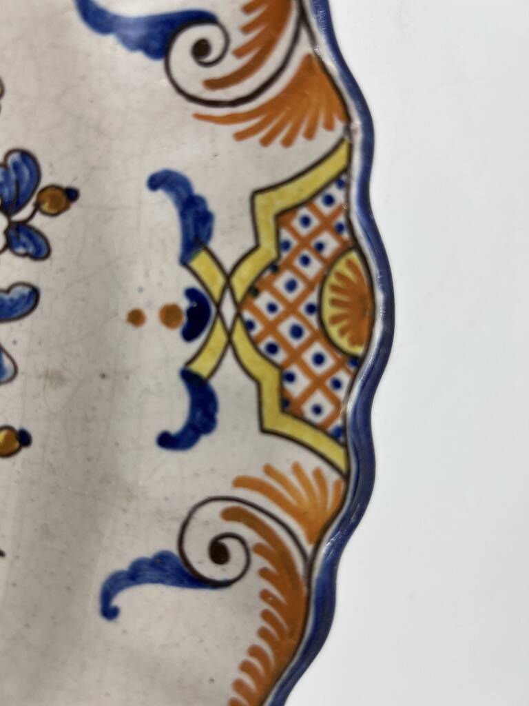 Nevers Montagnon earthenware bowl