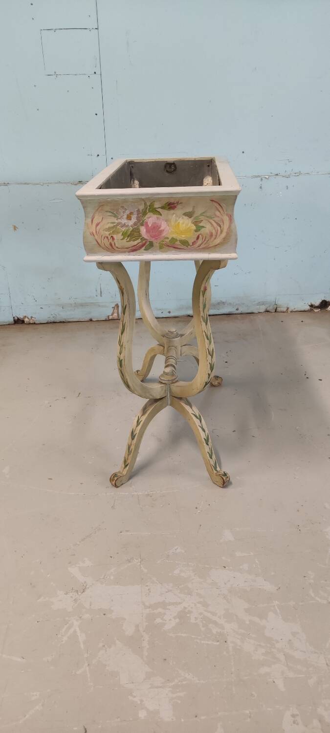 Ancienne Jardinière