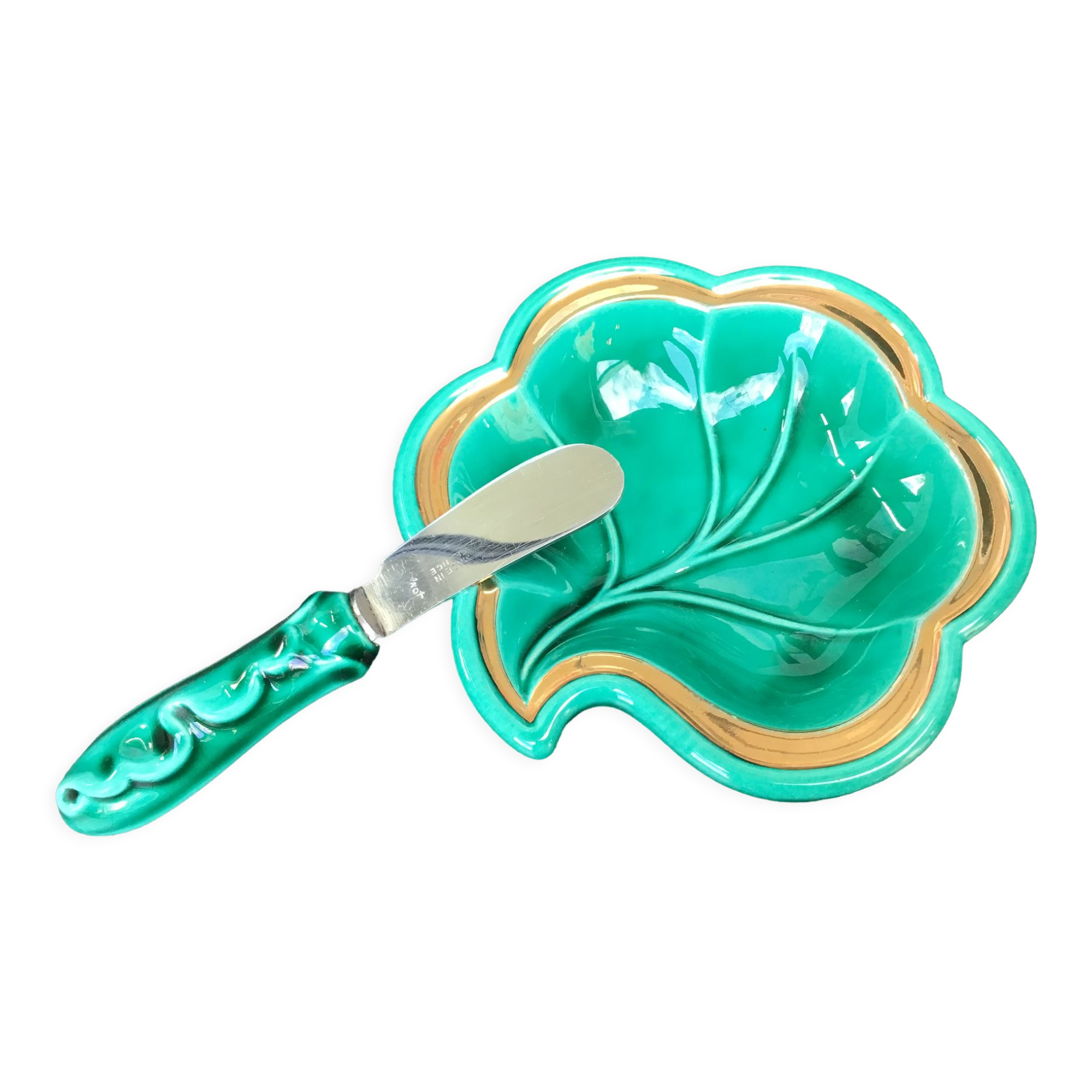 Verceram butter dish in the shape of a leaf, with its knife