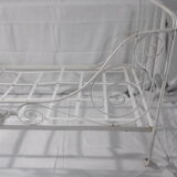 Forged iron bed