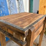 Oak and zinc block