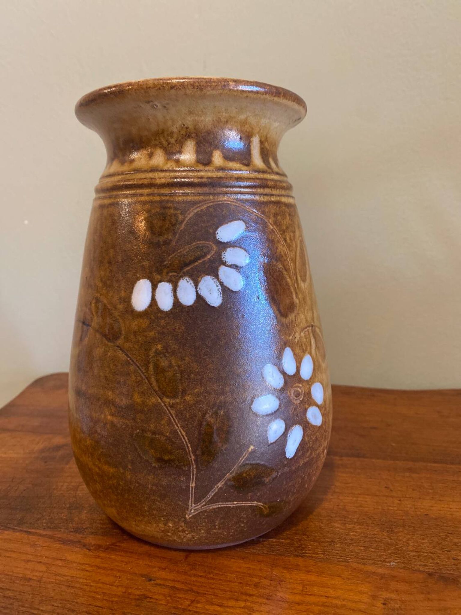 Vintage vase "the wheel"