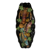 Grand plat mural oval en majolique palissy de Vallauris