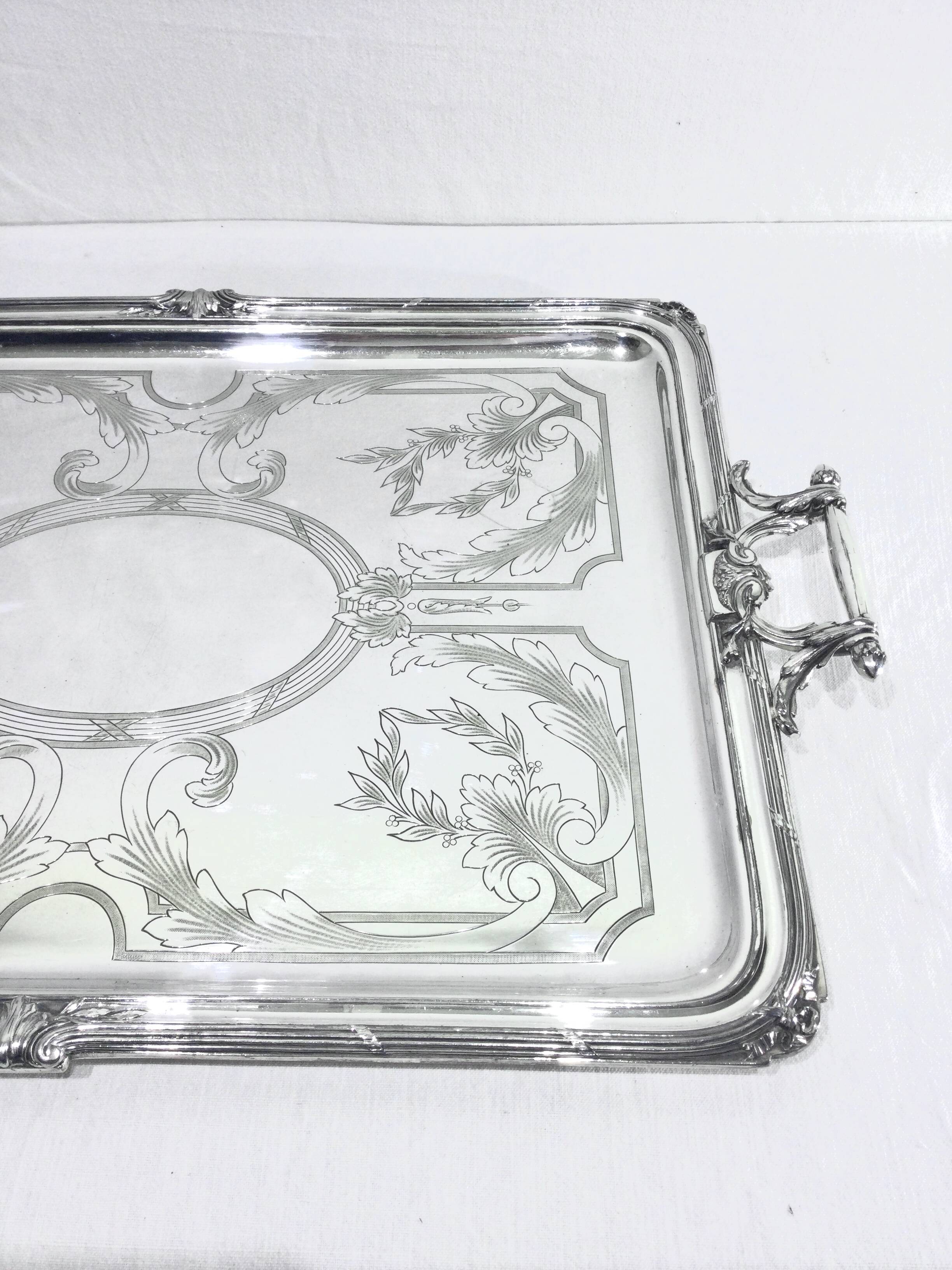 Gallia - Silver metal serving tray