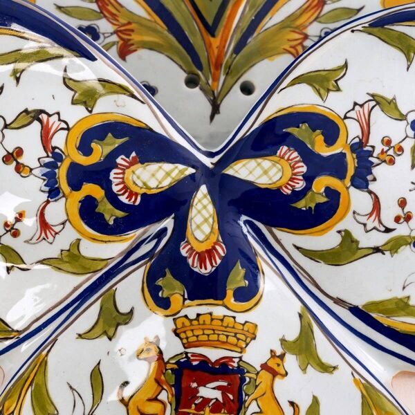 Vase Mural en faïence  de Desvres - Trèfle à Trois Feuille  - époque : XXème Siècle