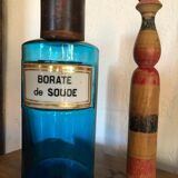 Napoleon III Pharmacy Pot