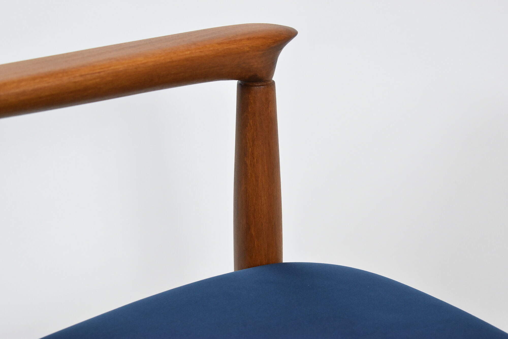 Scandinavian armchair designer E.Homa, refubrished, 1960s, navy blue velvet