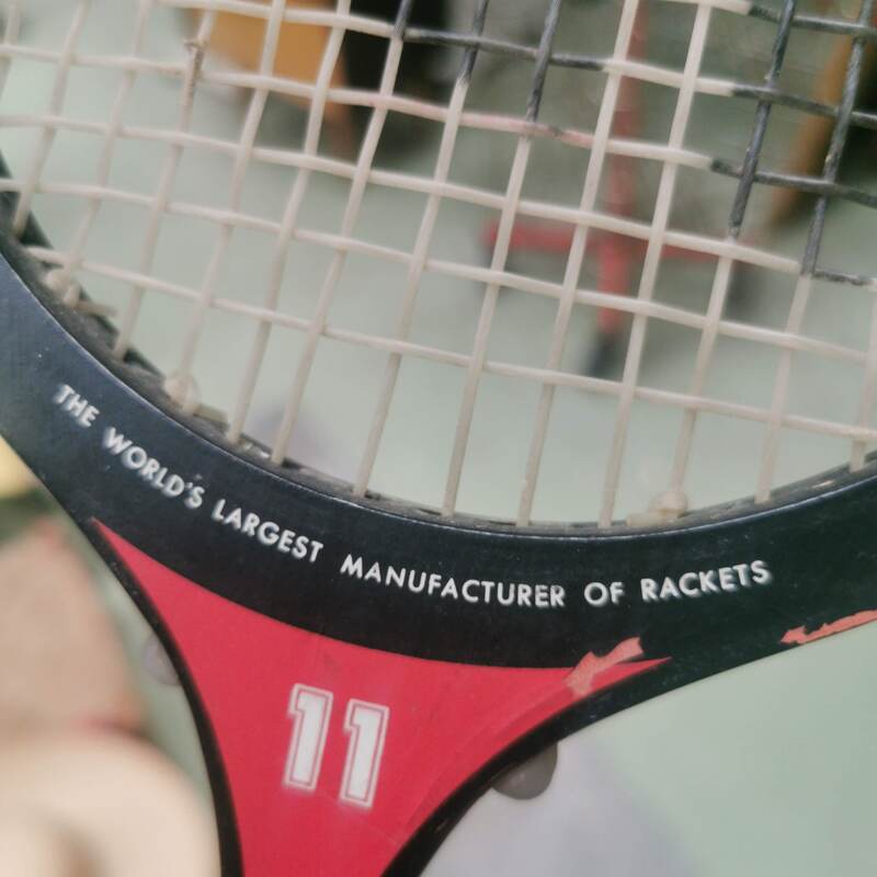 Former racket of Squash Donnay