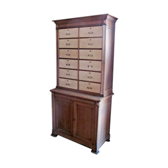 Meuble de notaire cartonnier