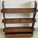 Wall shelf brutalist type