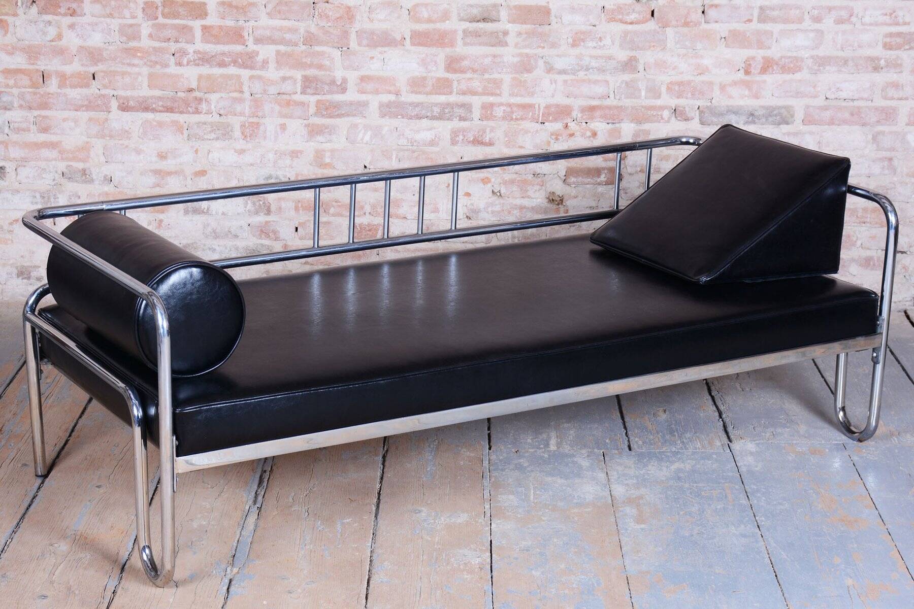 Sofa Bauhaus en acier chromé et cuir, tchèque, années 1930