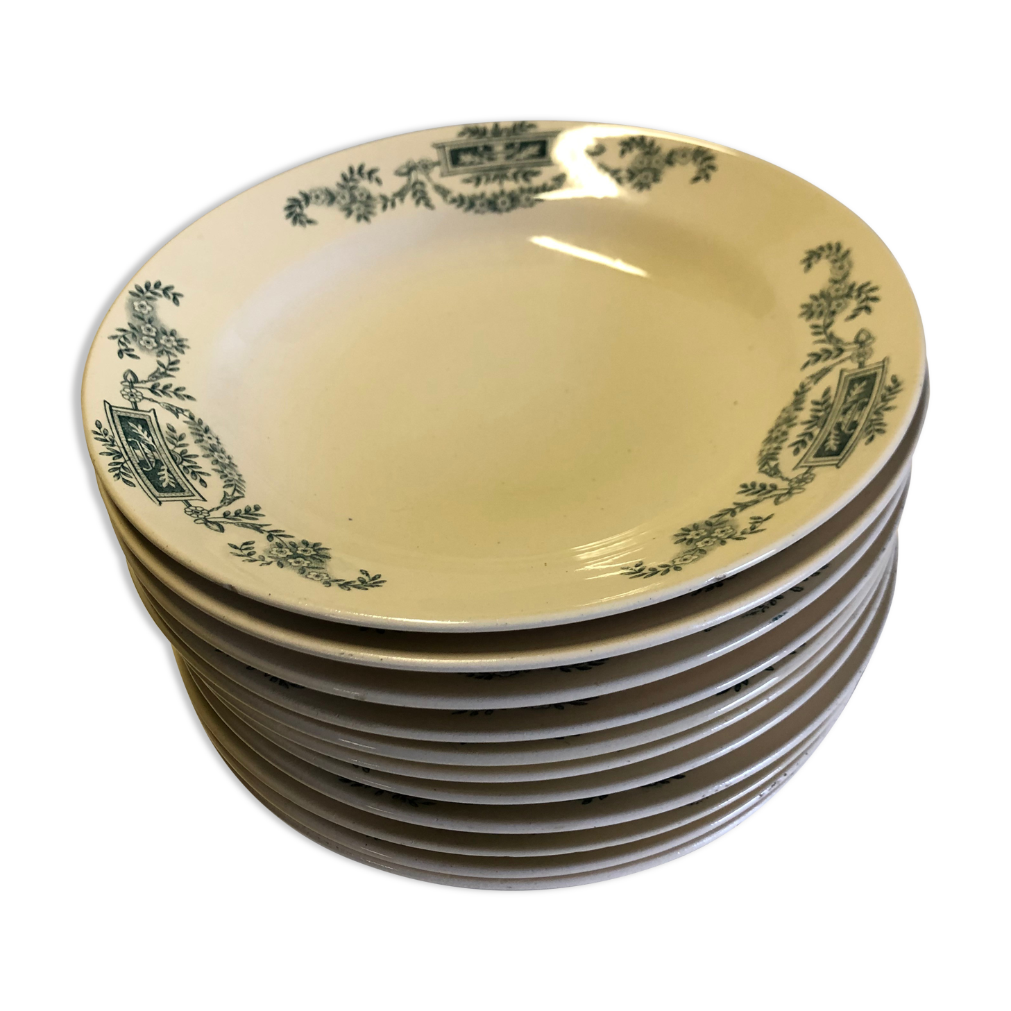 11 hollow plates Longchamps Lutece
