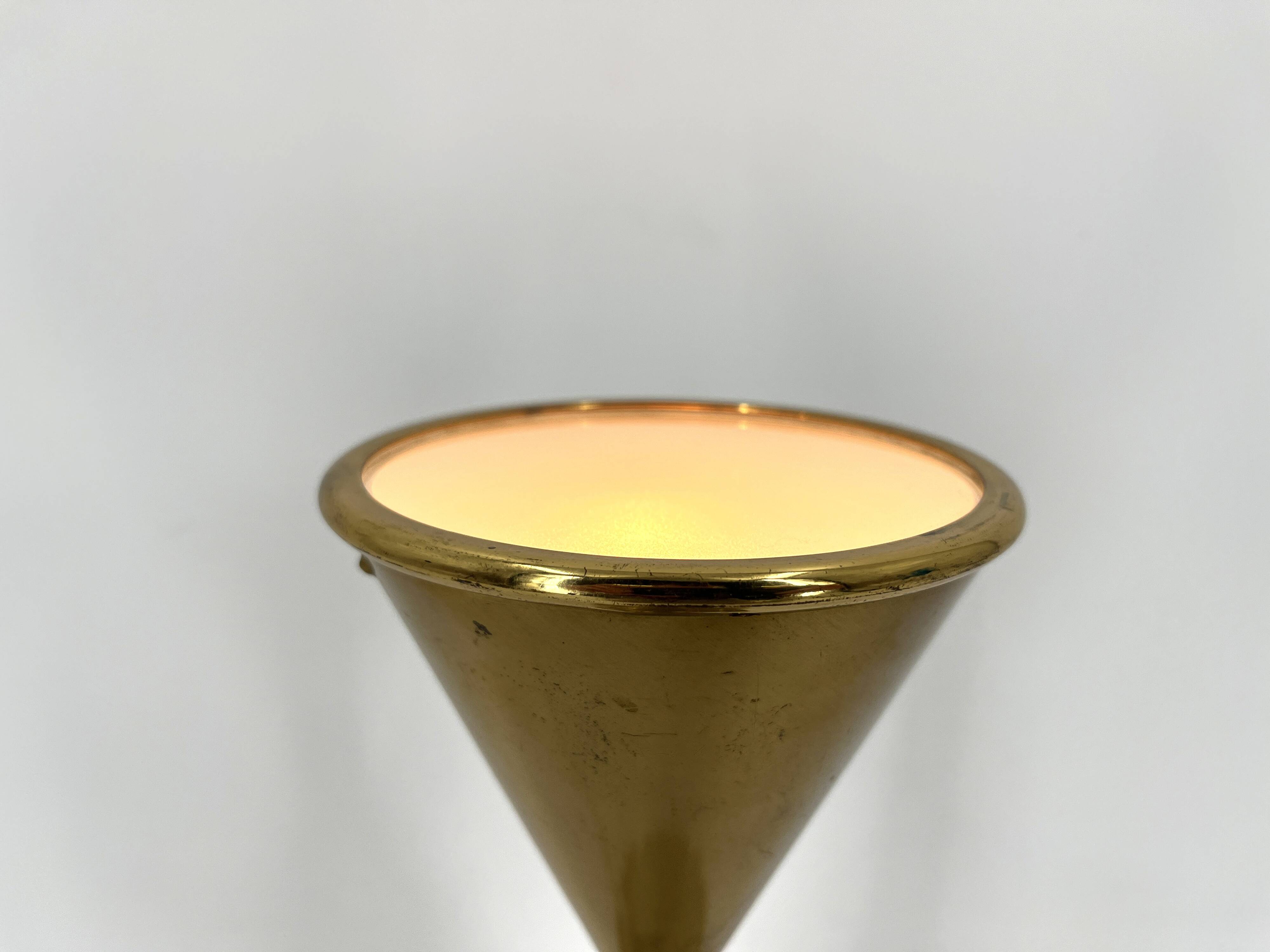 Mid century brass table lamp model Clessidra by Angelo Lelli for Arredoluce