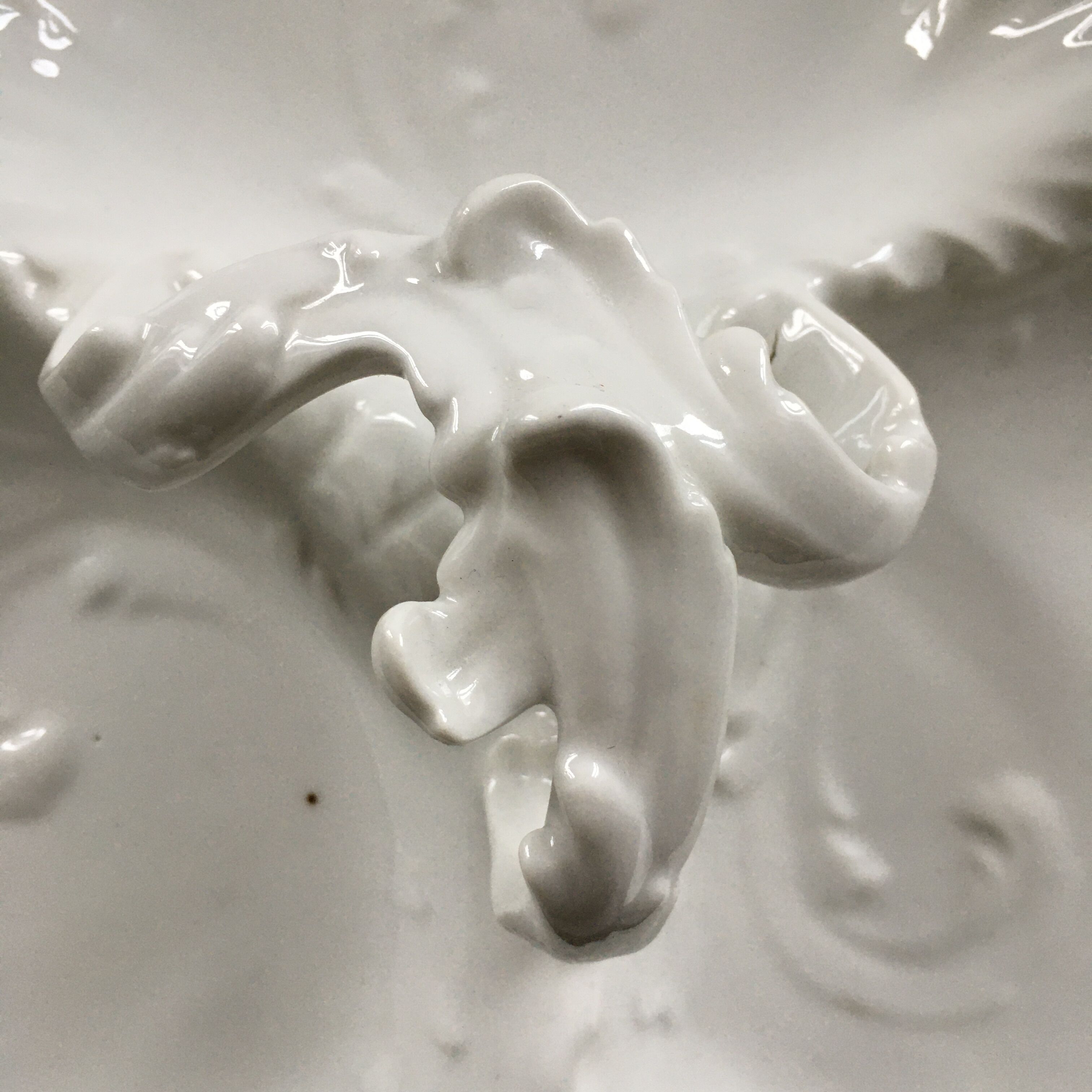 Aperitif serving dish