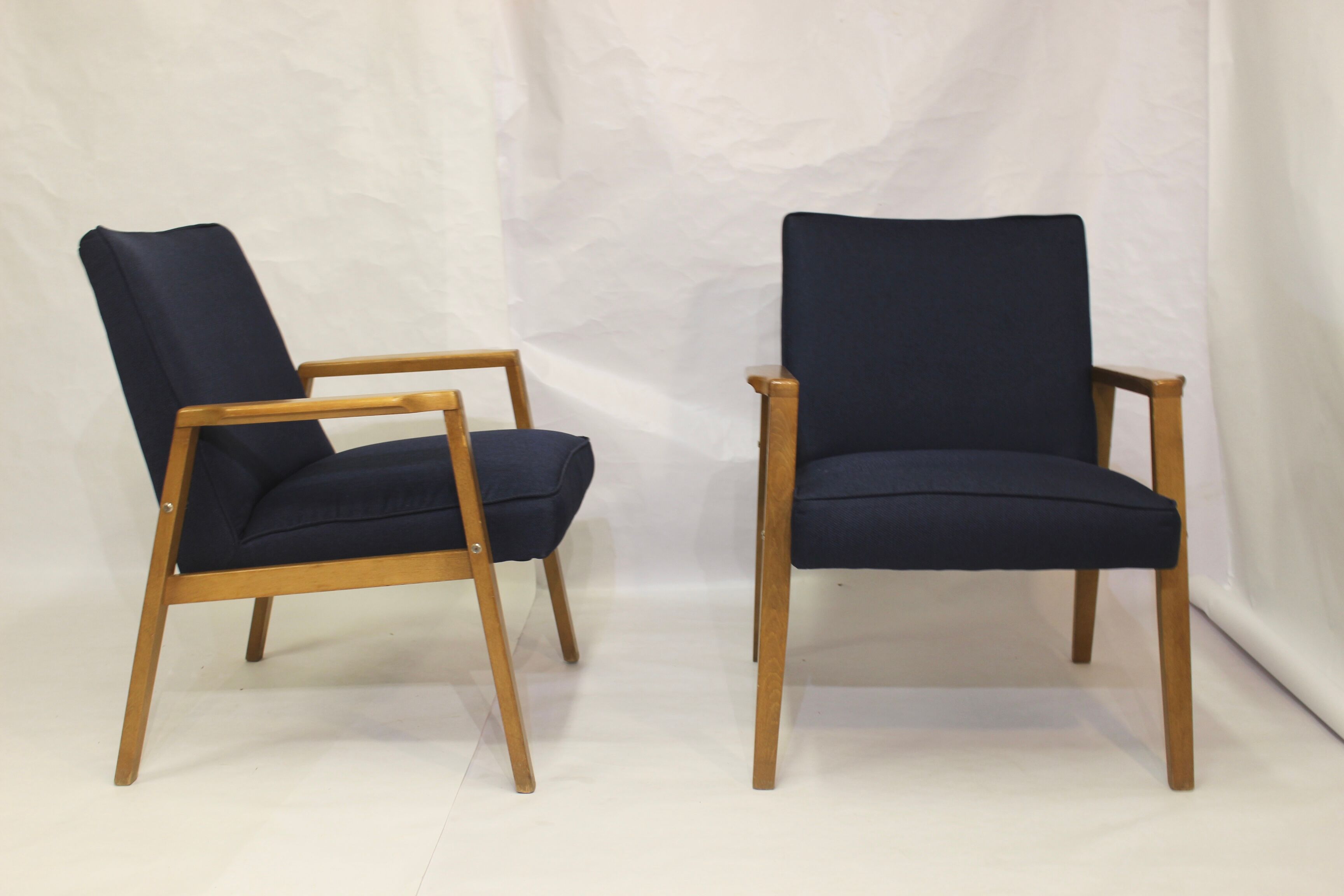 Pair of Scandinavian armchairs 60s restored deep blue gloved fabric.