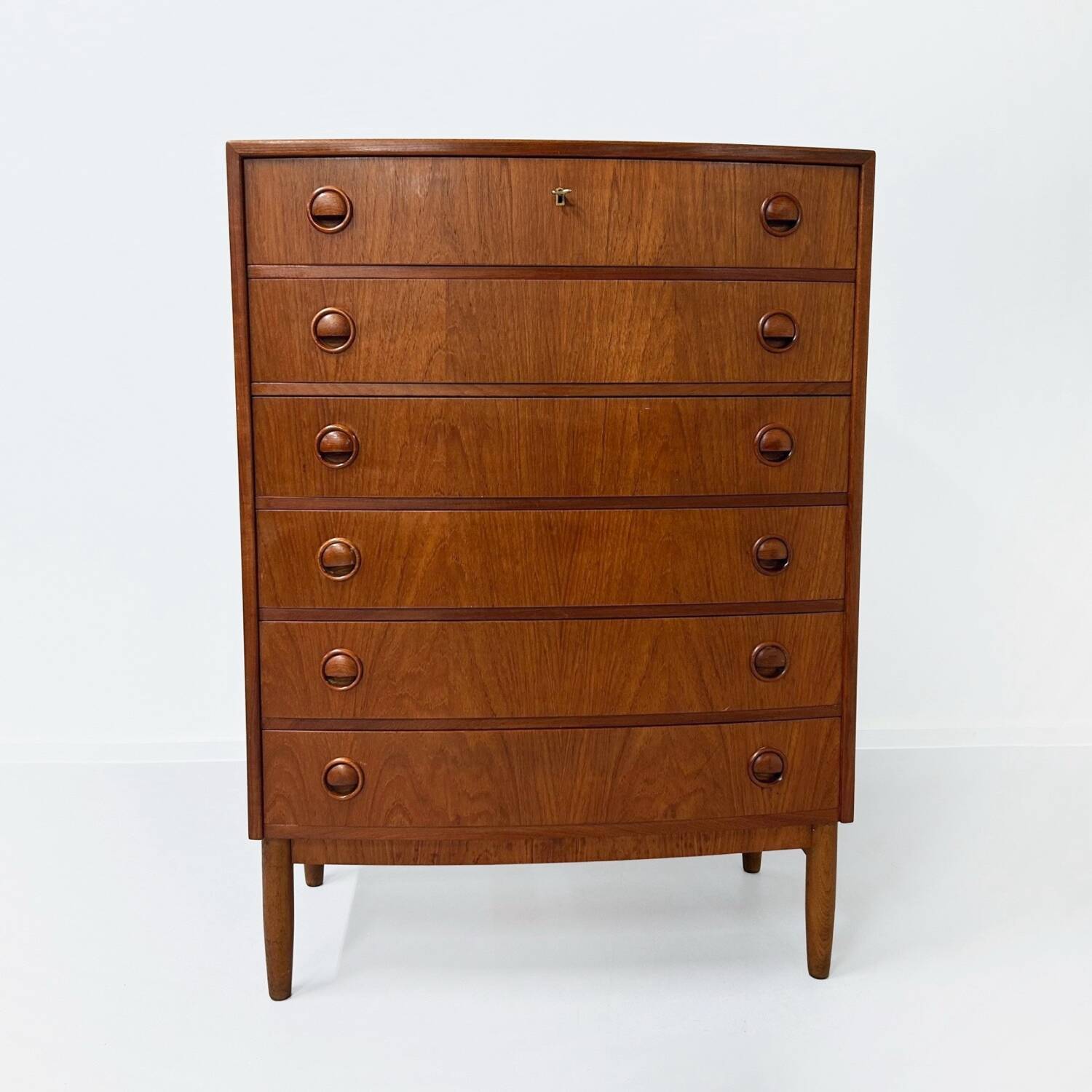 Danish curved chest of drawers, 1960s | teak (2nd)