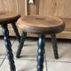 Duo de tabourets tripodes