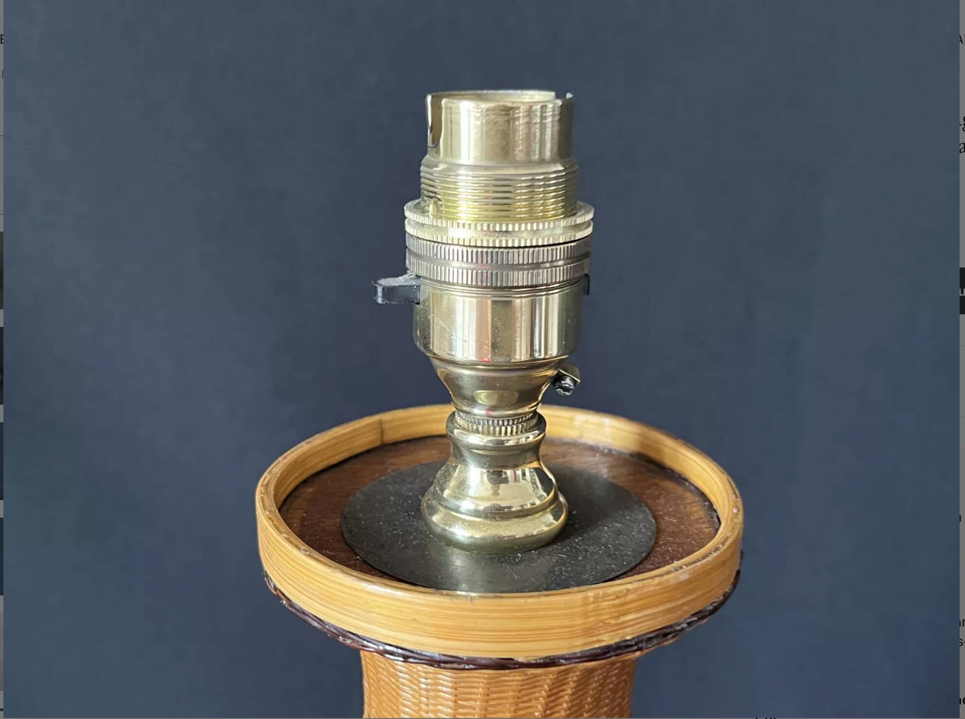 Vintage 1970s Chinese lamp base in woven bamboo on a porcelain vase