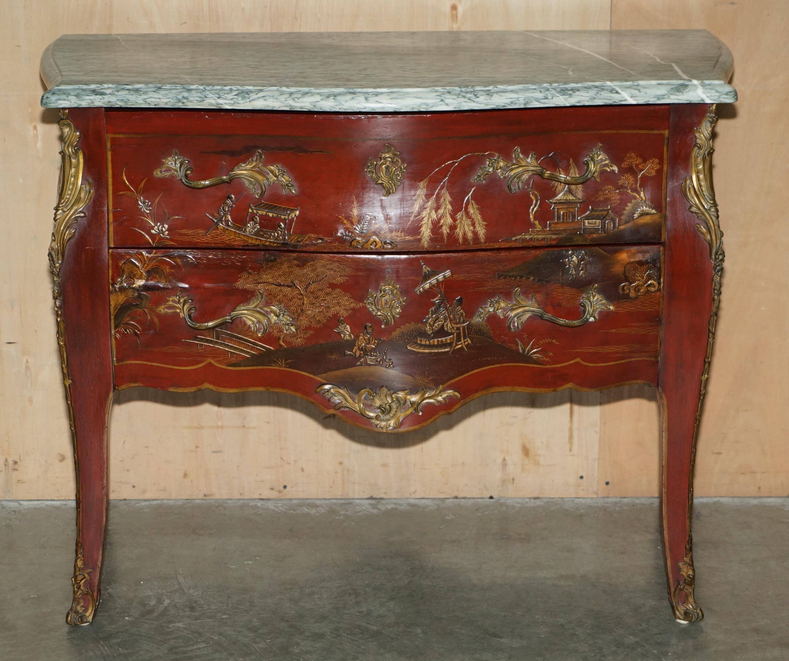 Chinoiserie Bombé Commode in Oak, Marble and Gilded Wood