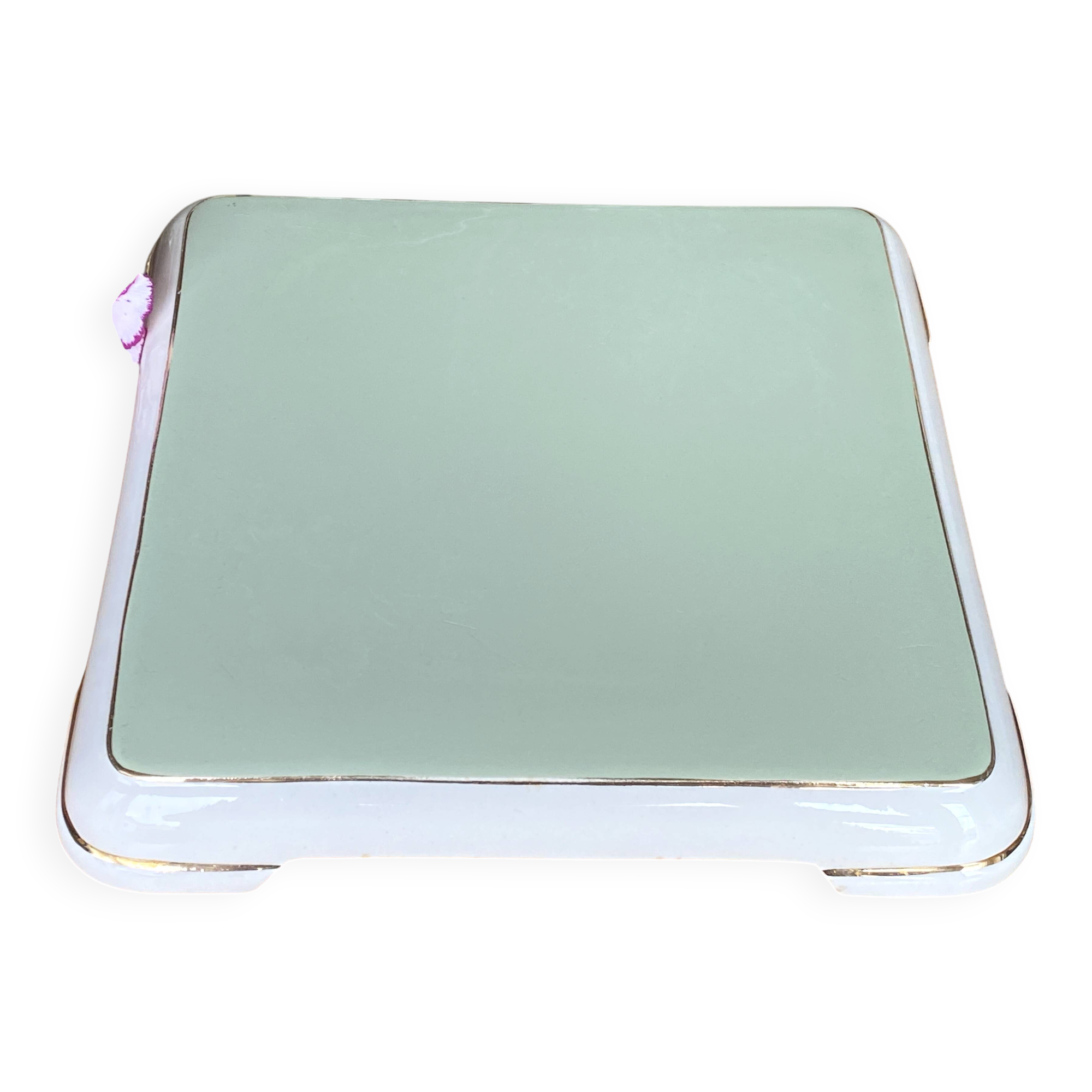 Important vintage trivet in celadon green faience by Villeroy & Boch.
