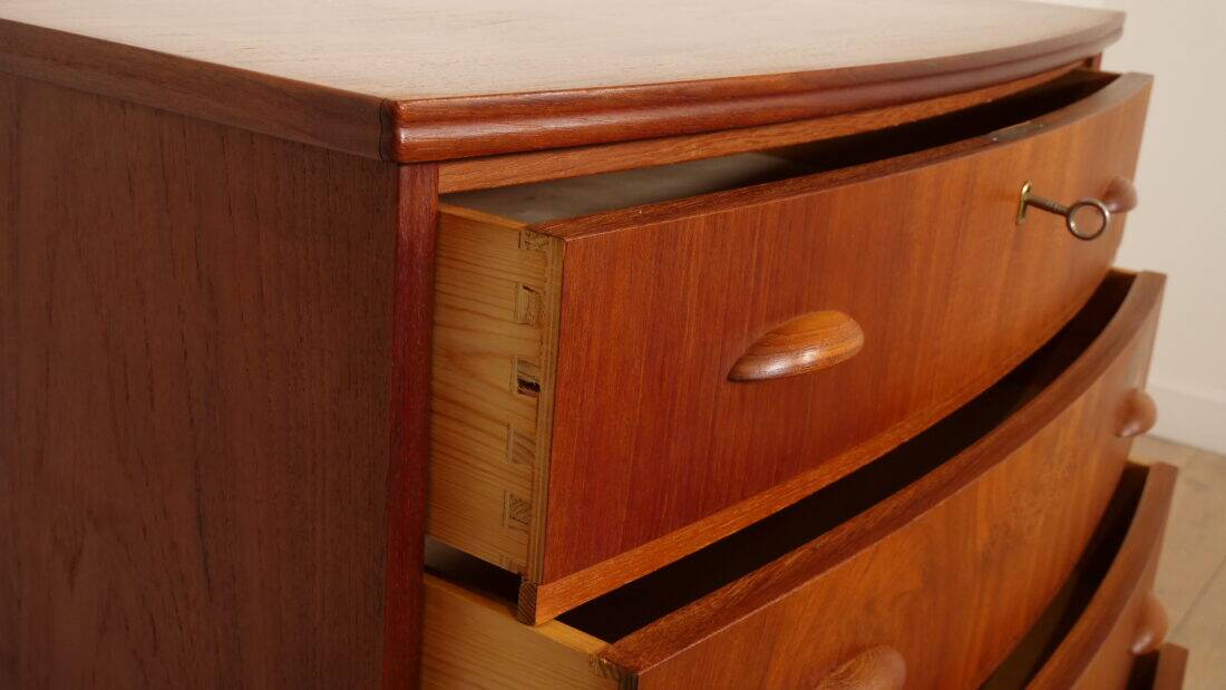 Vintage Danish chest of drawers | Teak | 6 drawers | 104 cm