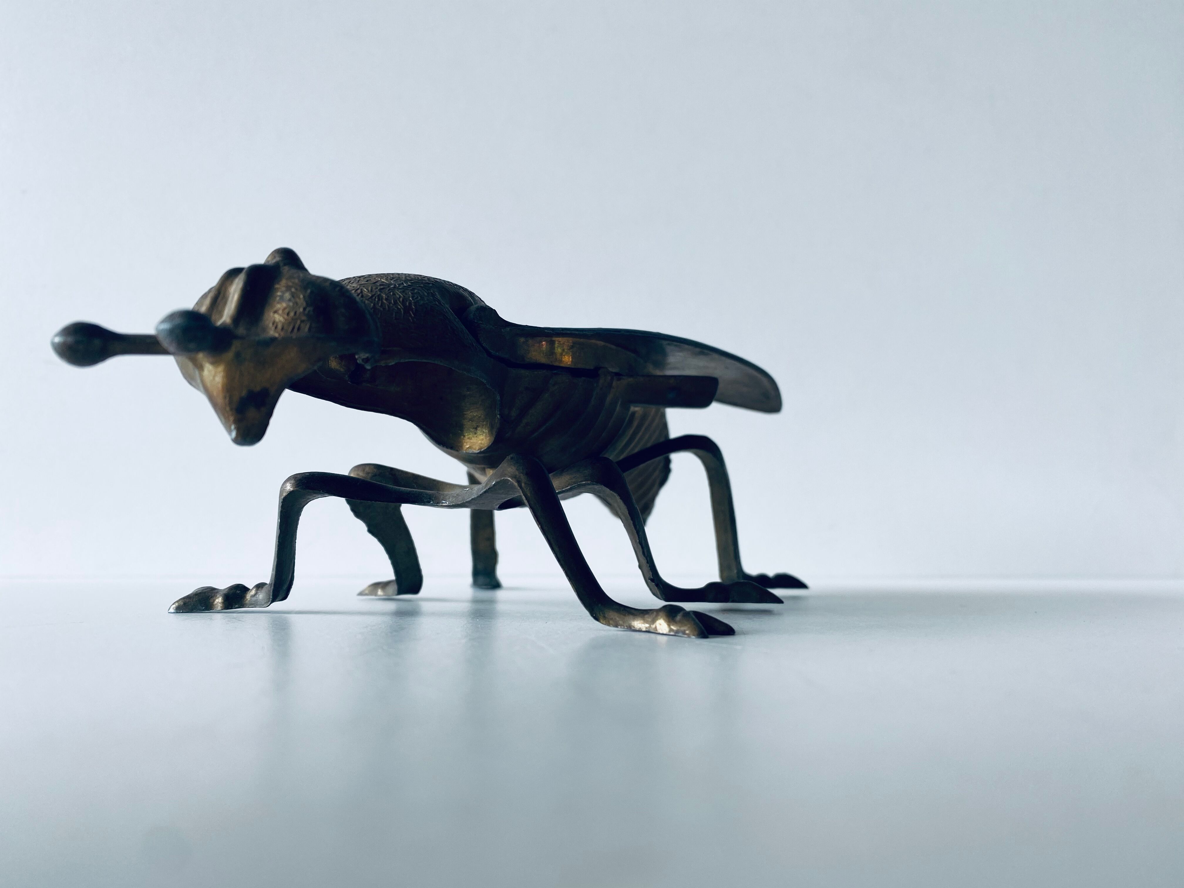 Cendrier mouche en laiton