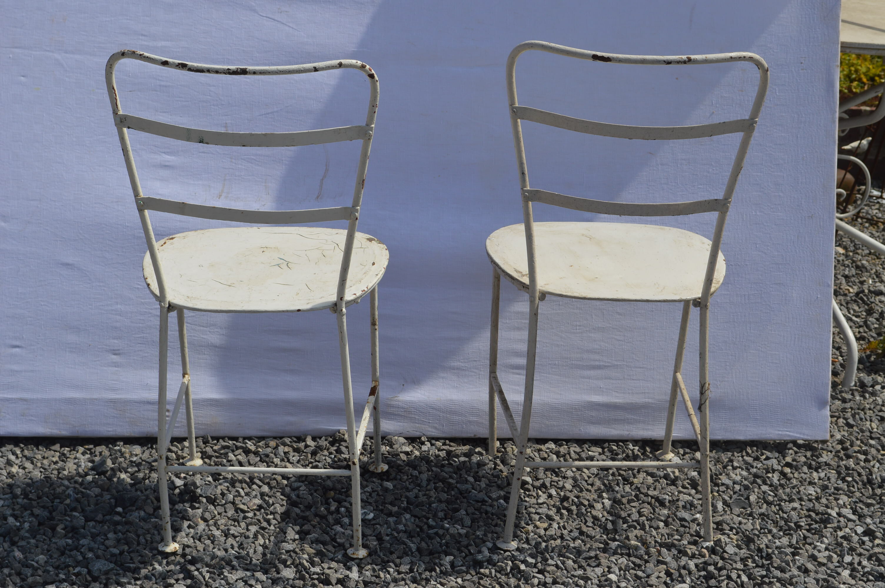 Paire de chaises de jardin en fer forgé