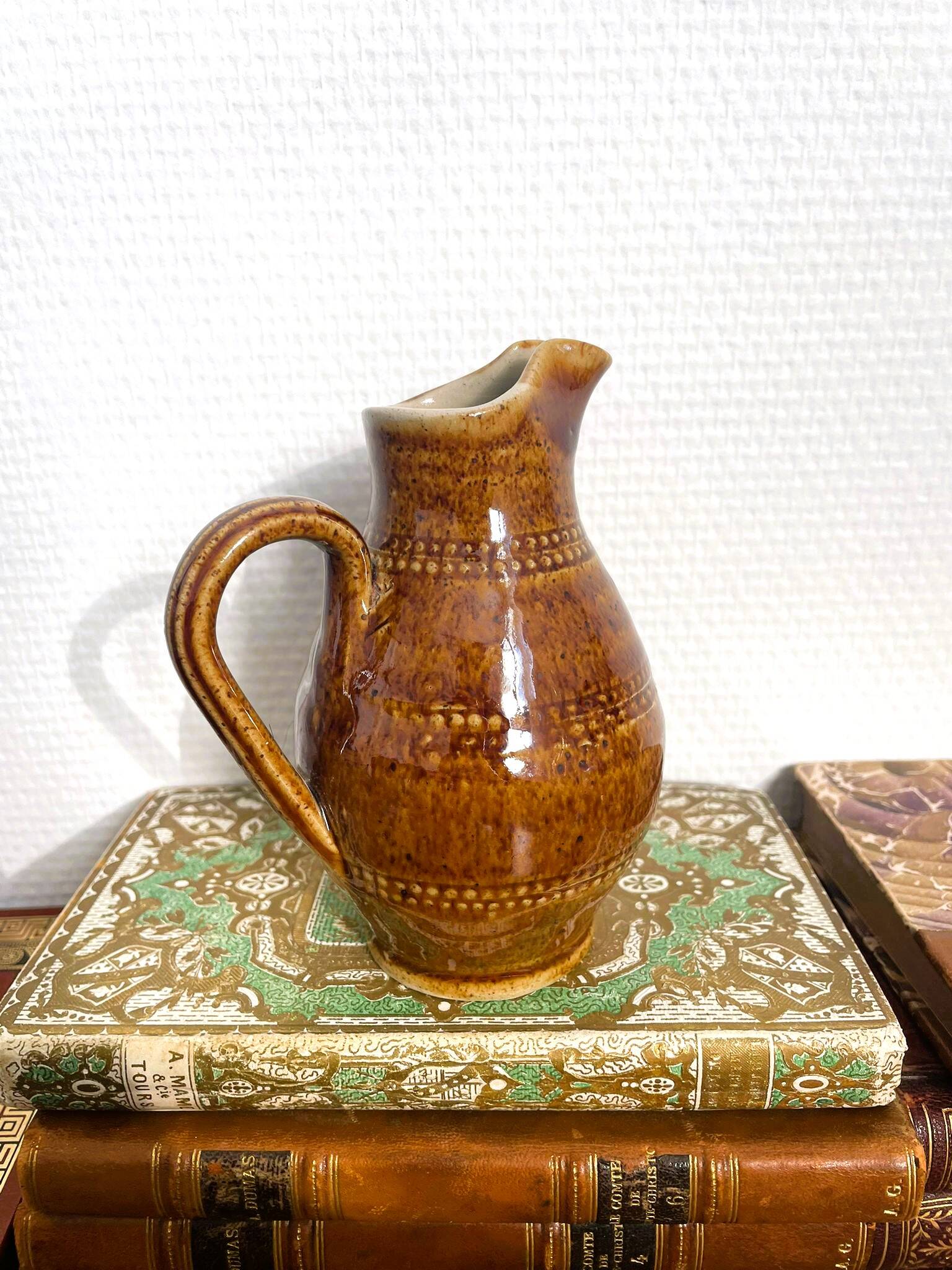 Small jug / glazed stoneware carafe