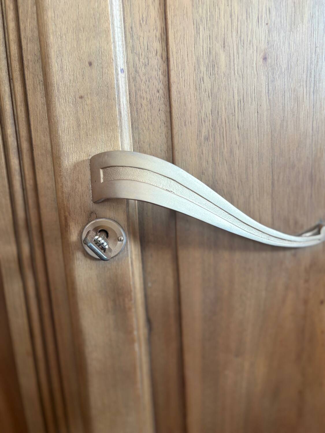 Buffet art déco en chêne massif