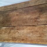Farm table
