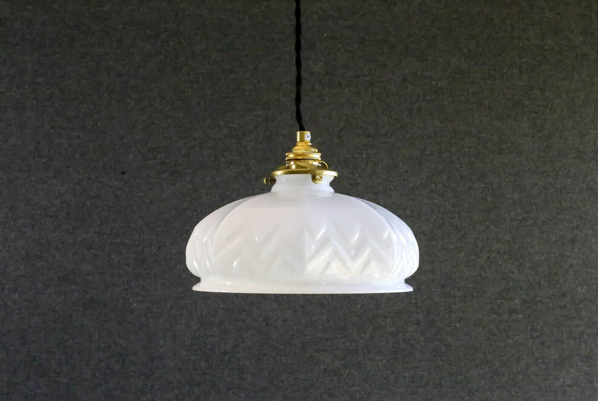 Old French suspension in white glass - kintsugi repair on top