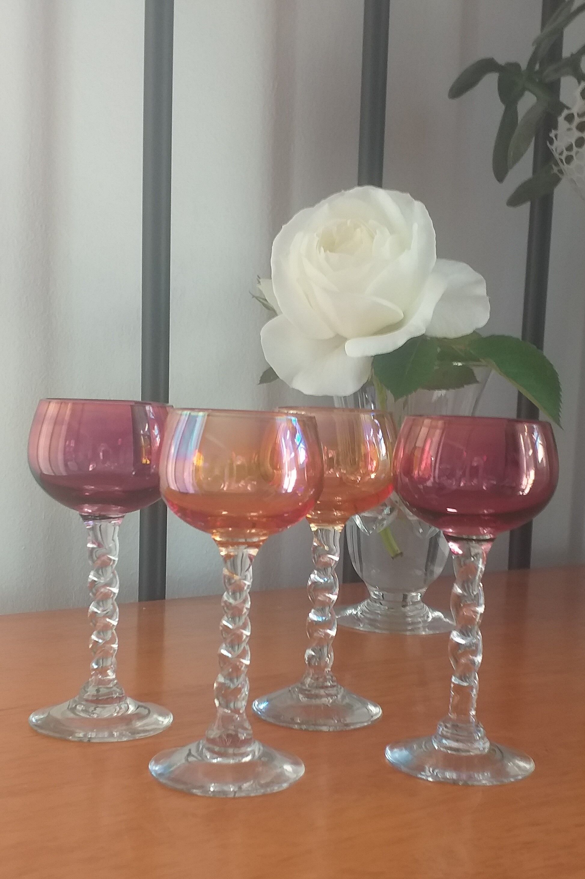 Verres à liqueur en verre soufflé