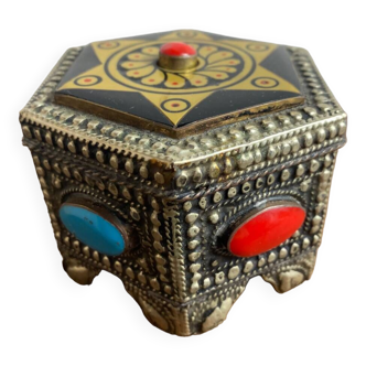 Ethnic jewelry box