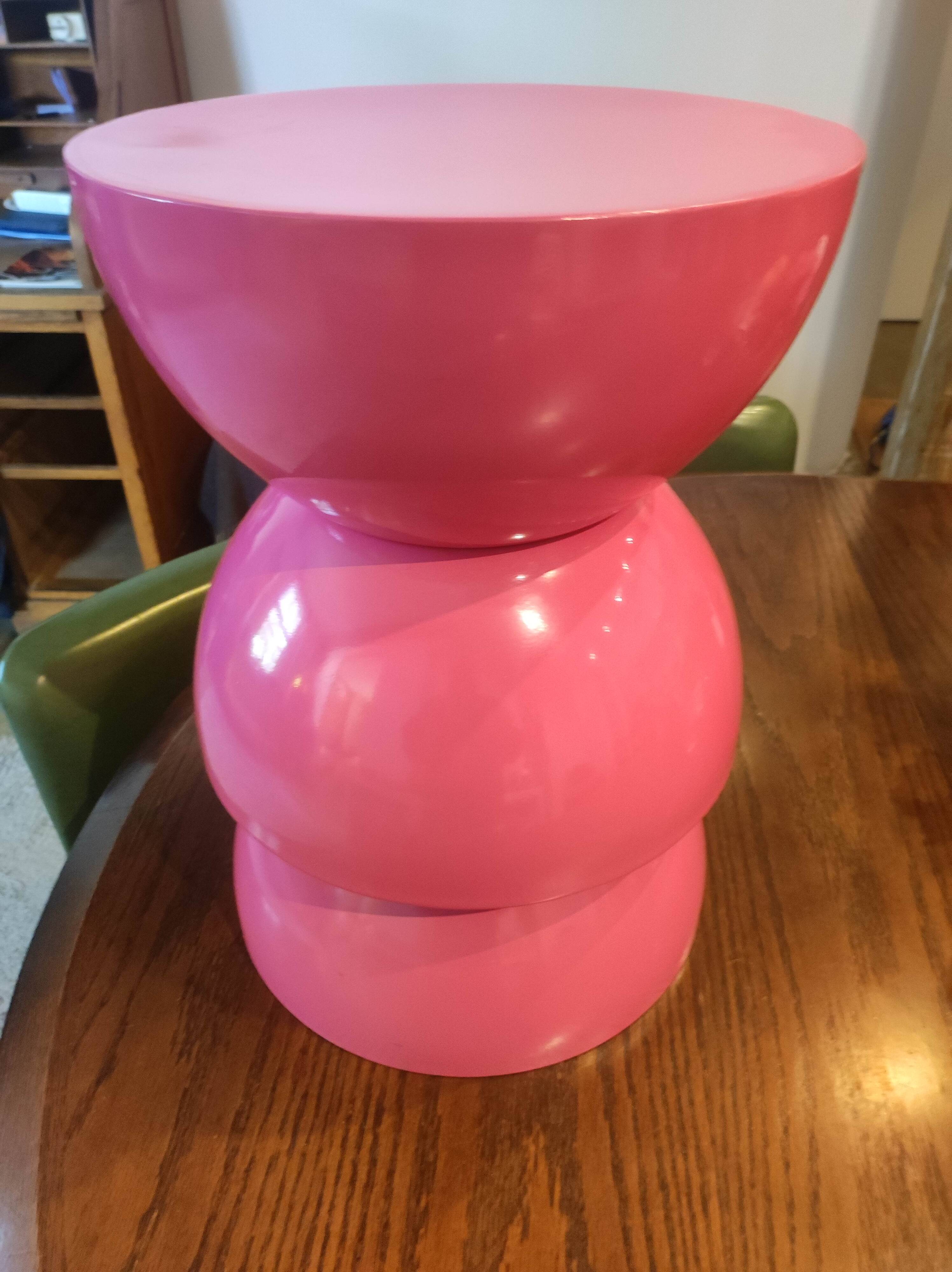 Indira Mahdavi stool