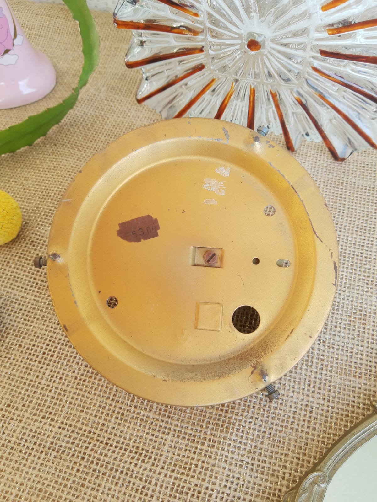 Ceiling lamp / wall lamp in molded glass two-tone square 70s