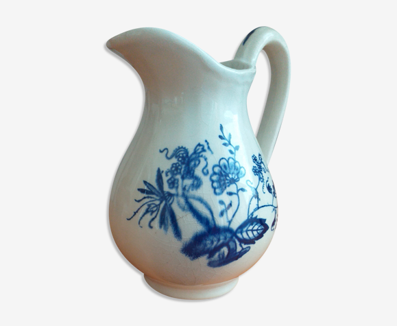 Lunéville porcelain milk pot