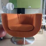Tulip swivel armchair by B&B Italia
