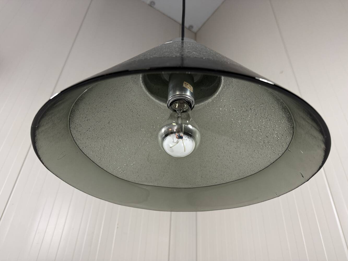 Peill & Putzler cone shaped glass hanging lamp, Germany