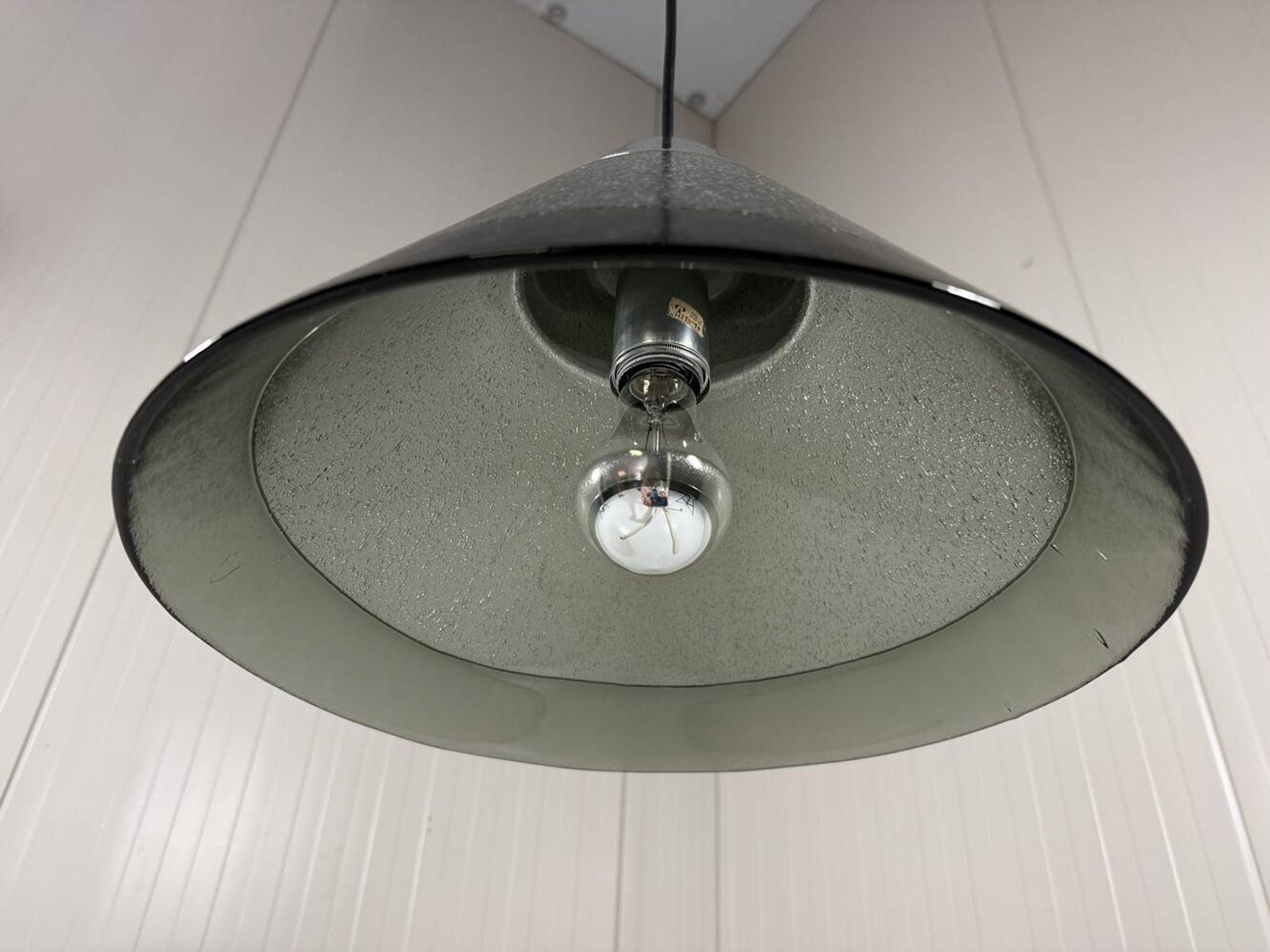 Peill & Putzler cone shaped glass hanging lamp, Germany