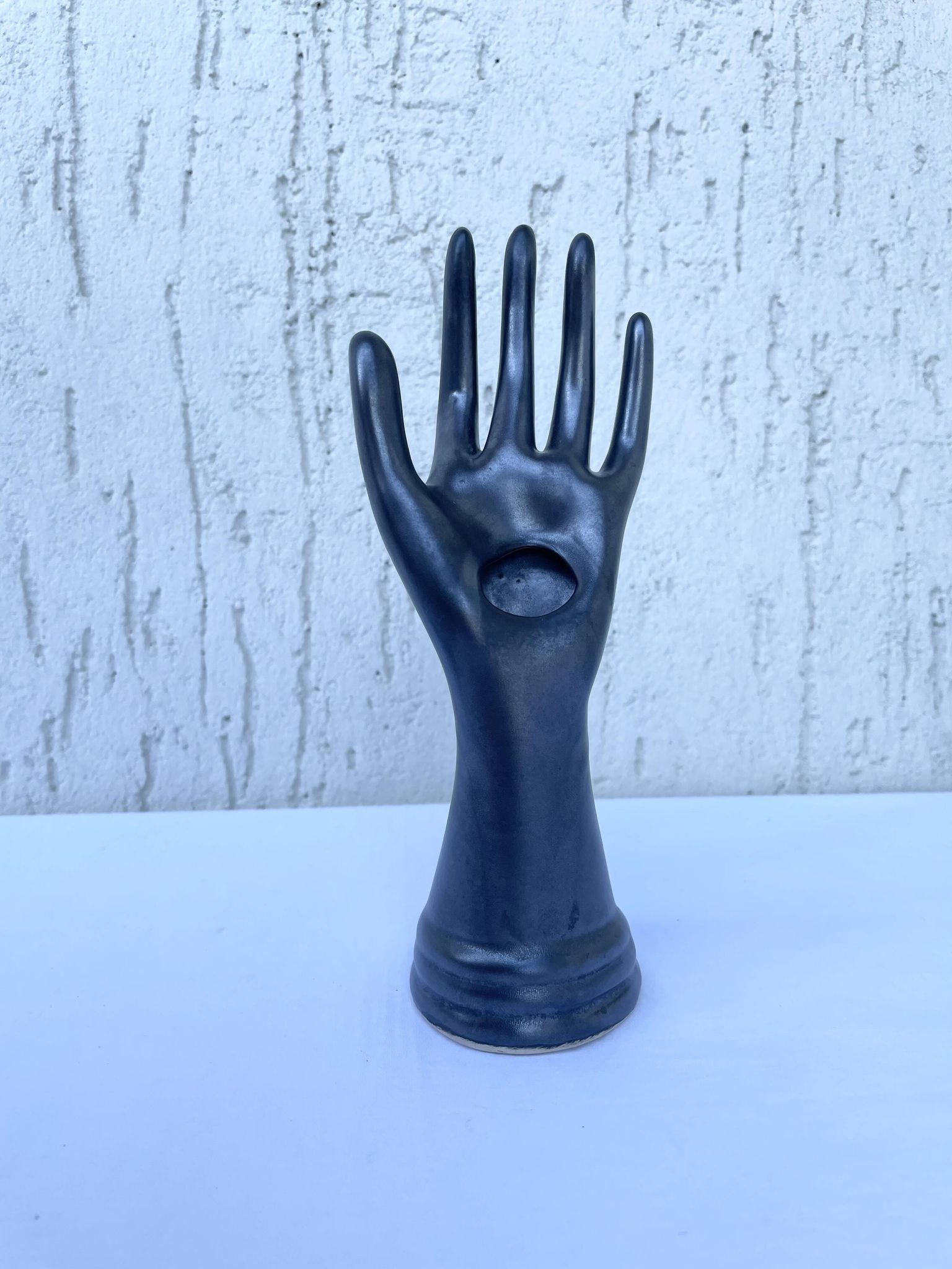 Single flower holder in shiny black ceramic, Vallauri spirit.