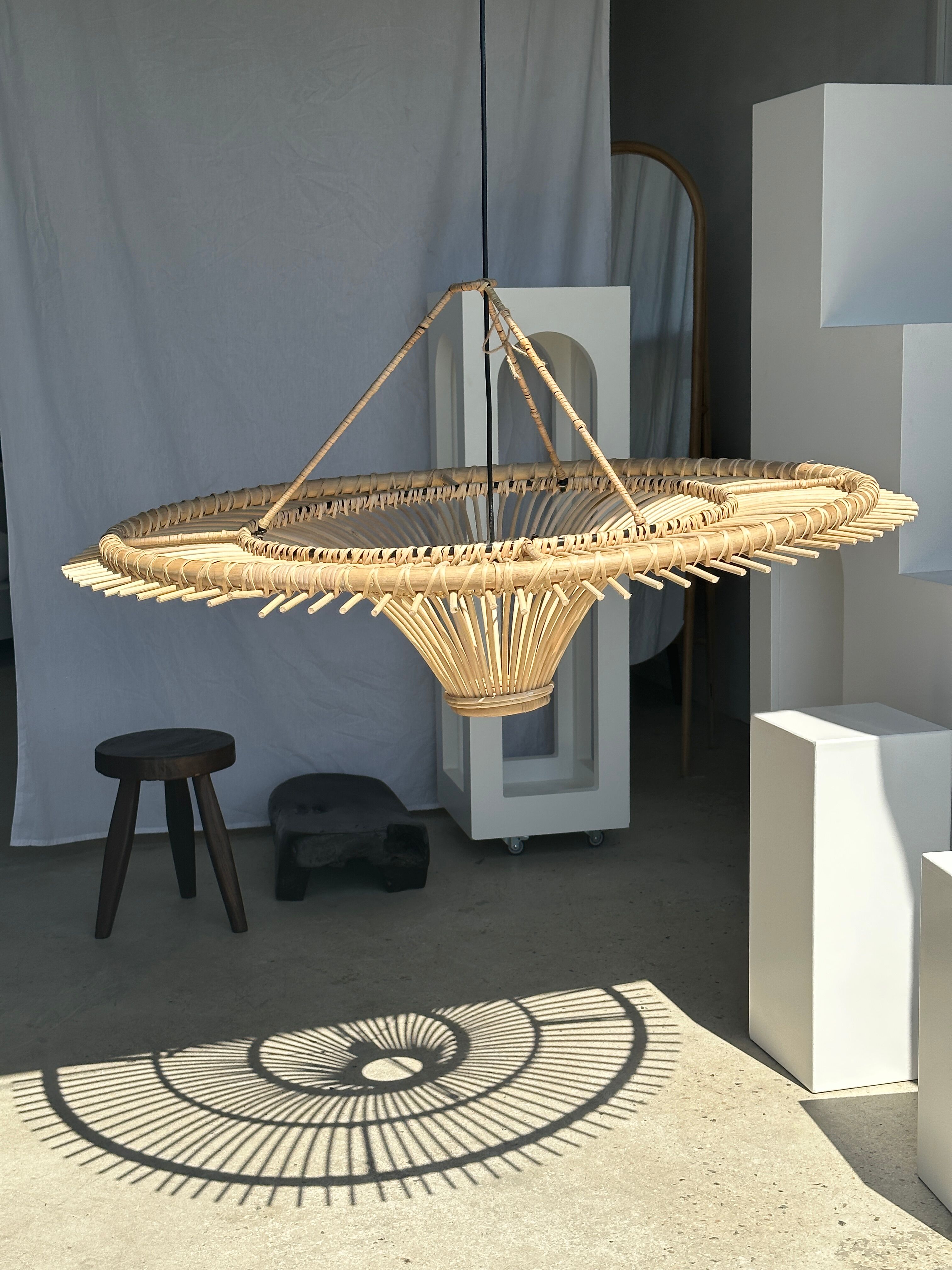 Suspension rattan saucer iron frame D:120 H:60