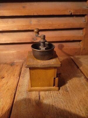 Coffee grinder wood kitchen peugeot