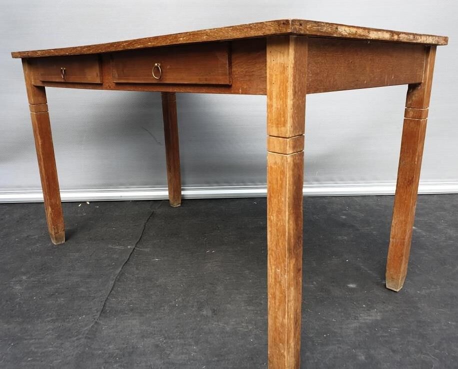 Vintage desk table 1930