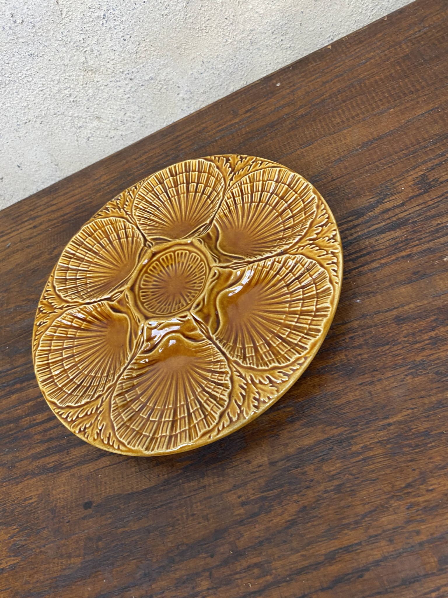 Secla Portugal oyster slip plates